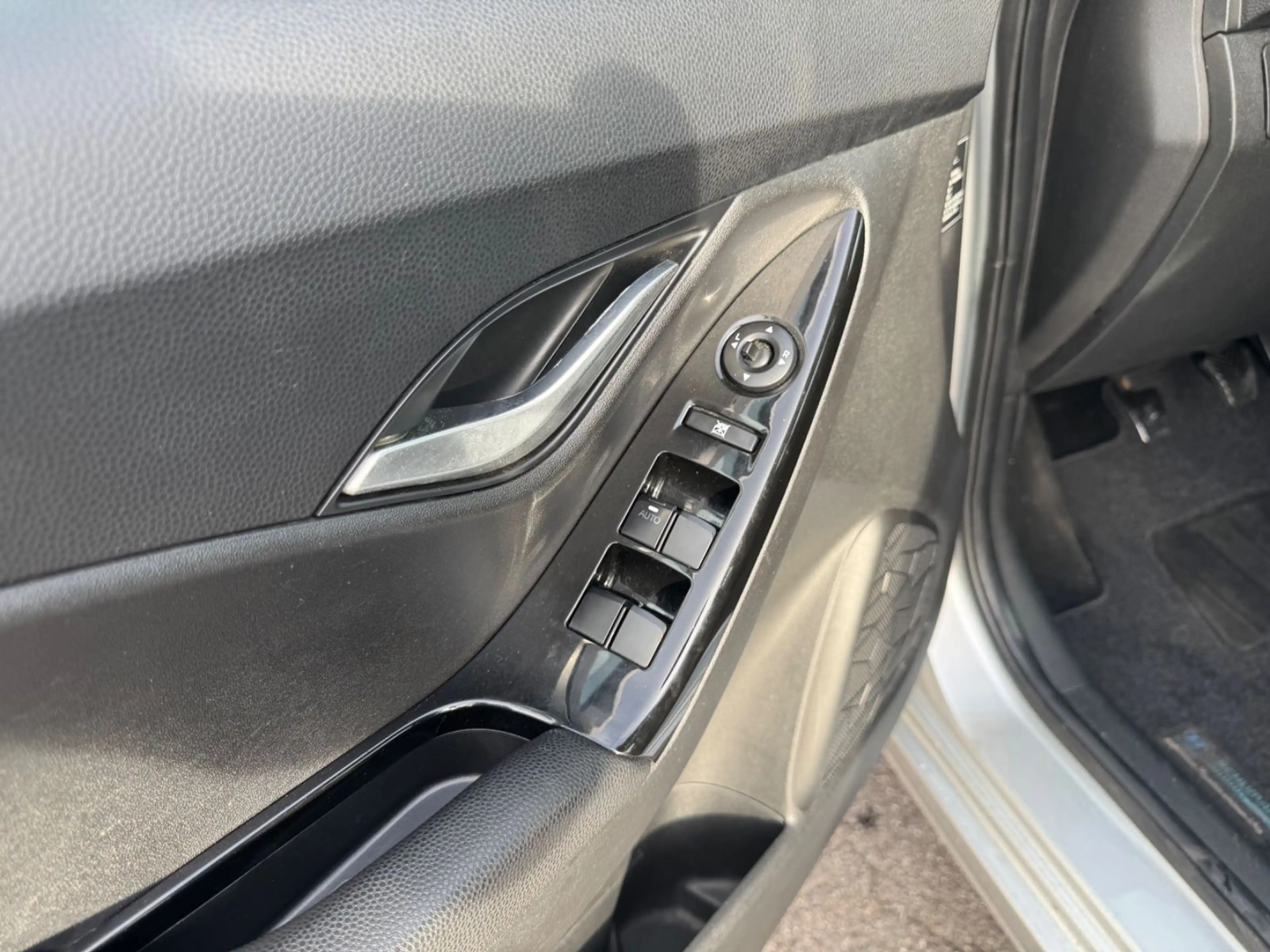 Hyundai iX20 Comfort — photo 4