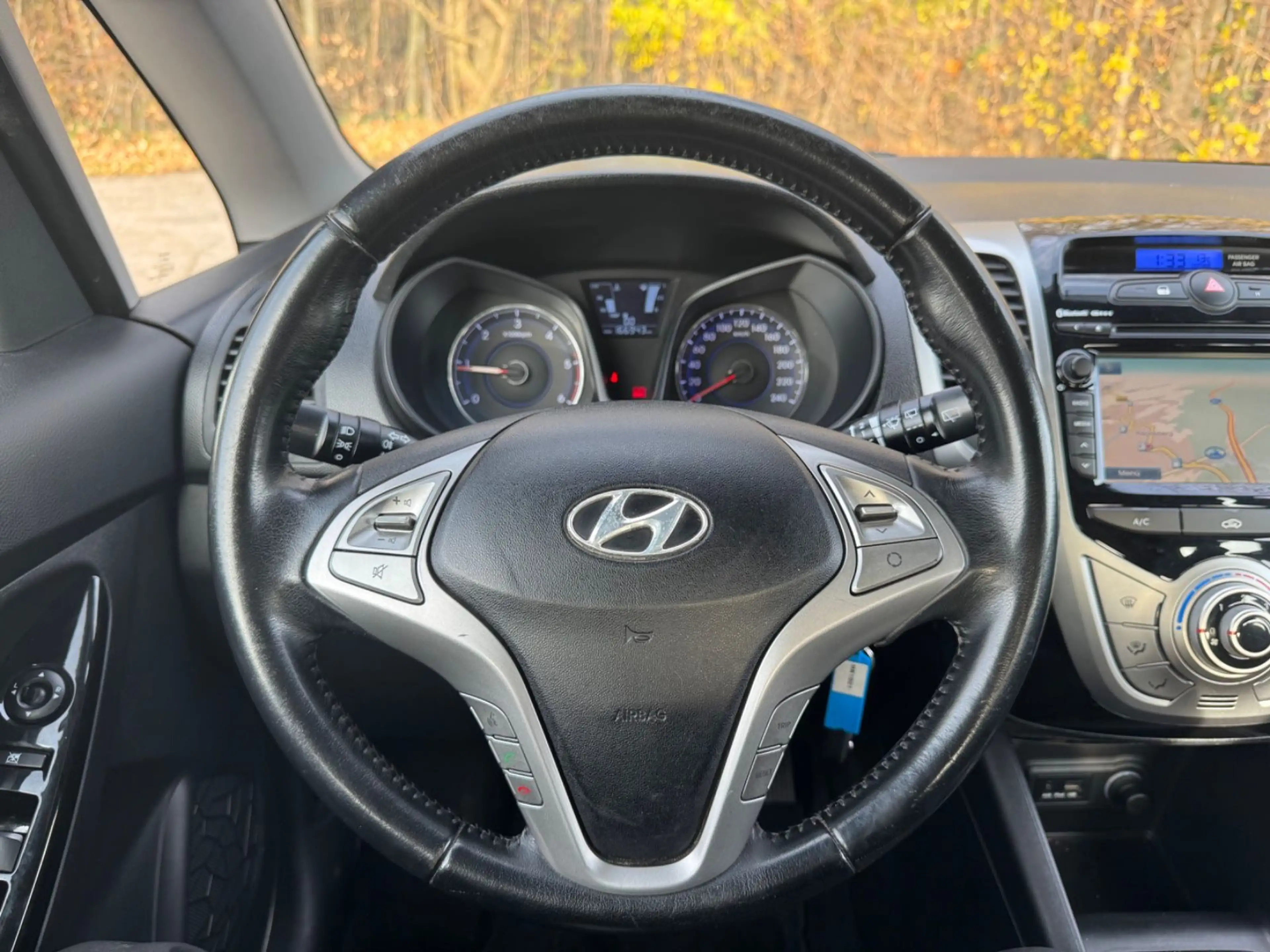 Hyundai iX20 Comfort — photo 15