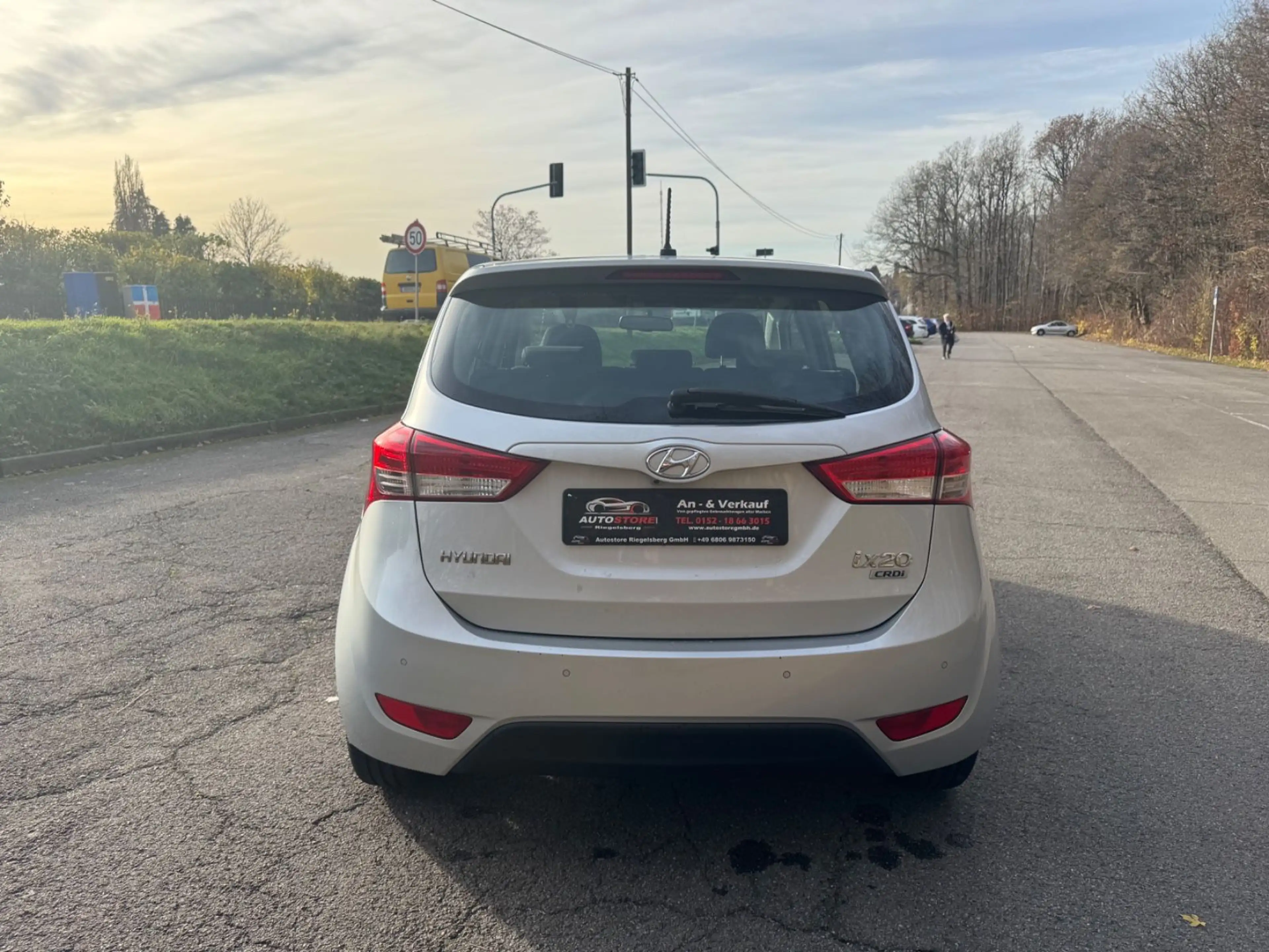 Hyundai iX20 Comfort — photo 10