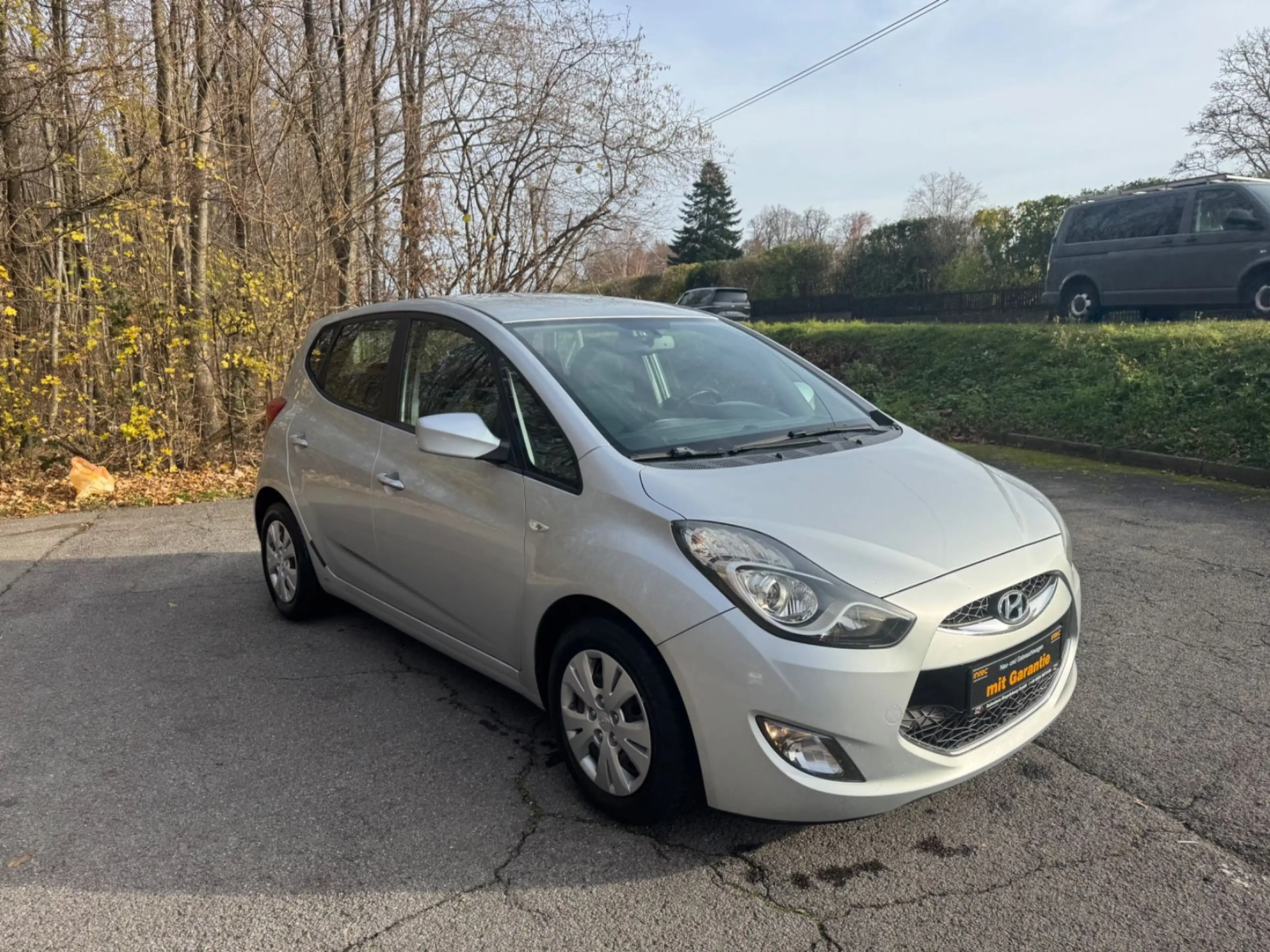 Hyundai iX20 Comfort — photo 13