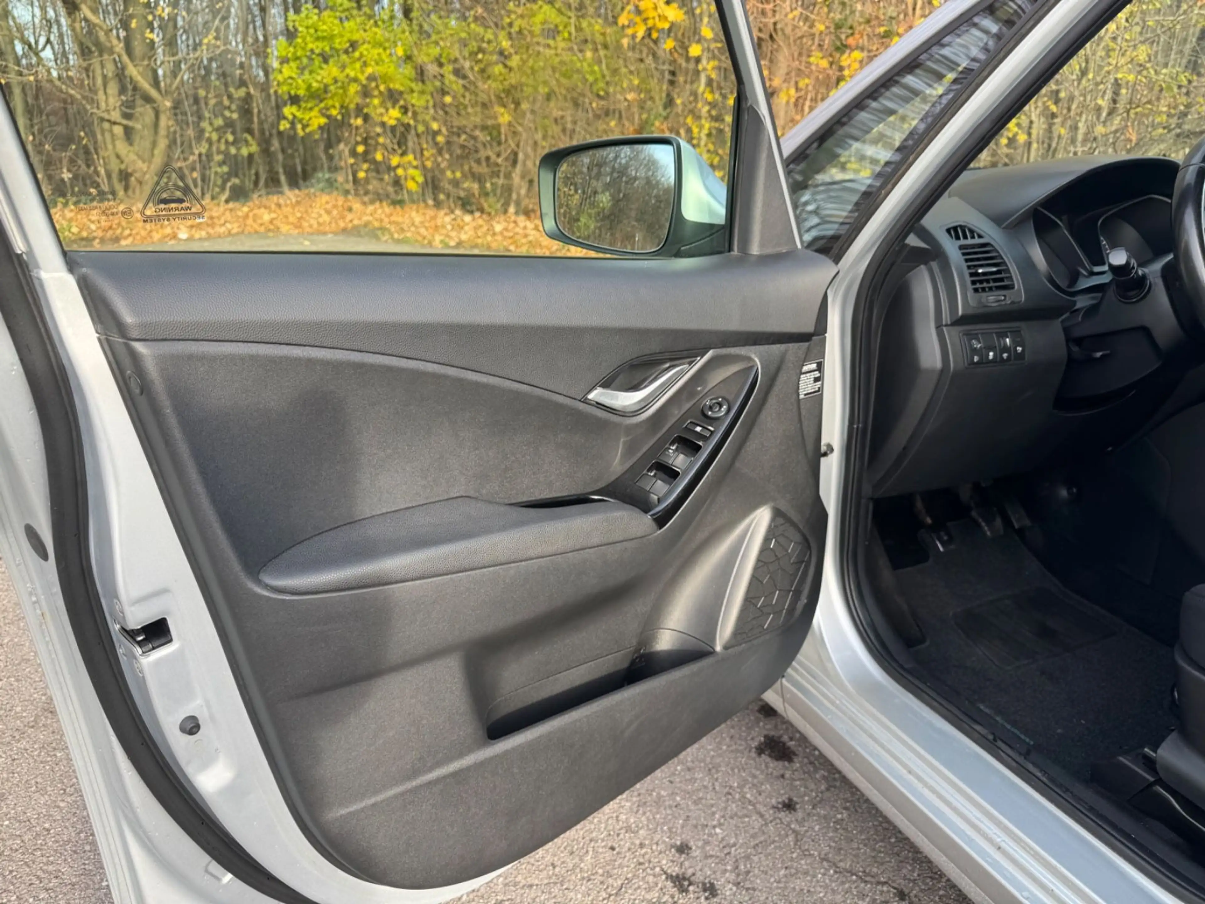 Hyundai iX20 Comfort — photo 5