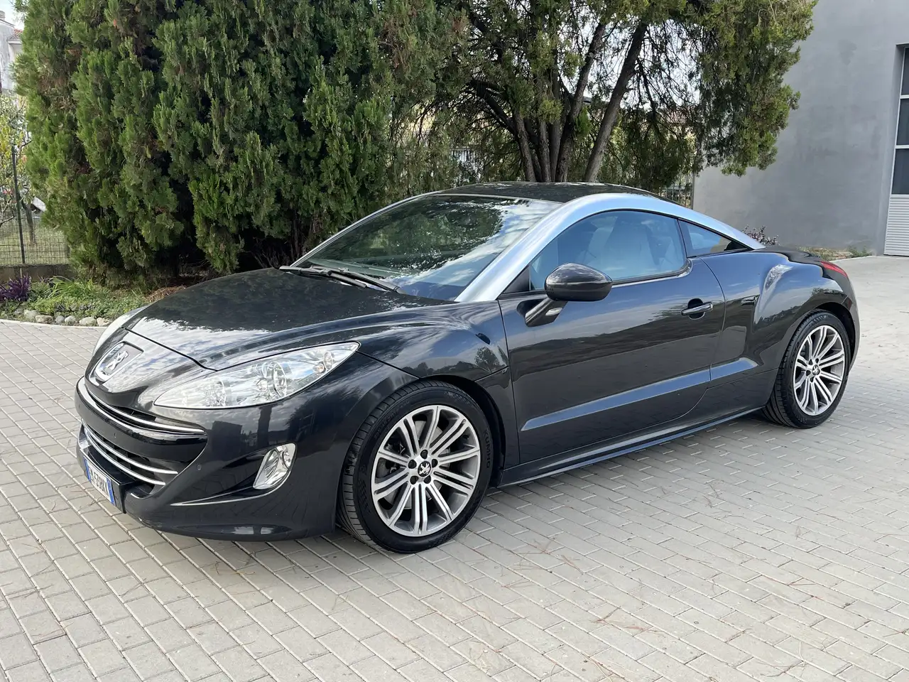 Peugeot RCZ