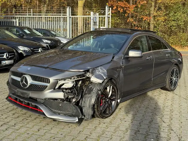 Mercedes-Benz CLA 250 4Matic AMG Sport *Panorama* Distronic