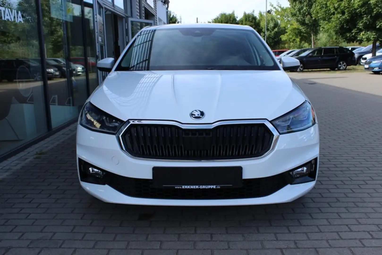 Skoda Fabia 1.0TSI Style LED+TEMPO+SITZHZG+BT+++ Weiß - 2