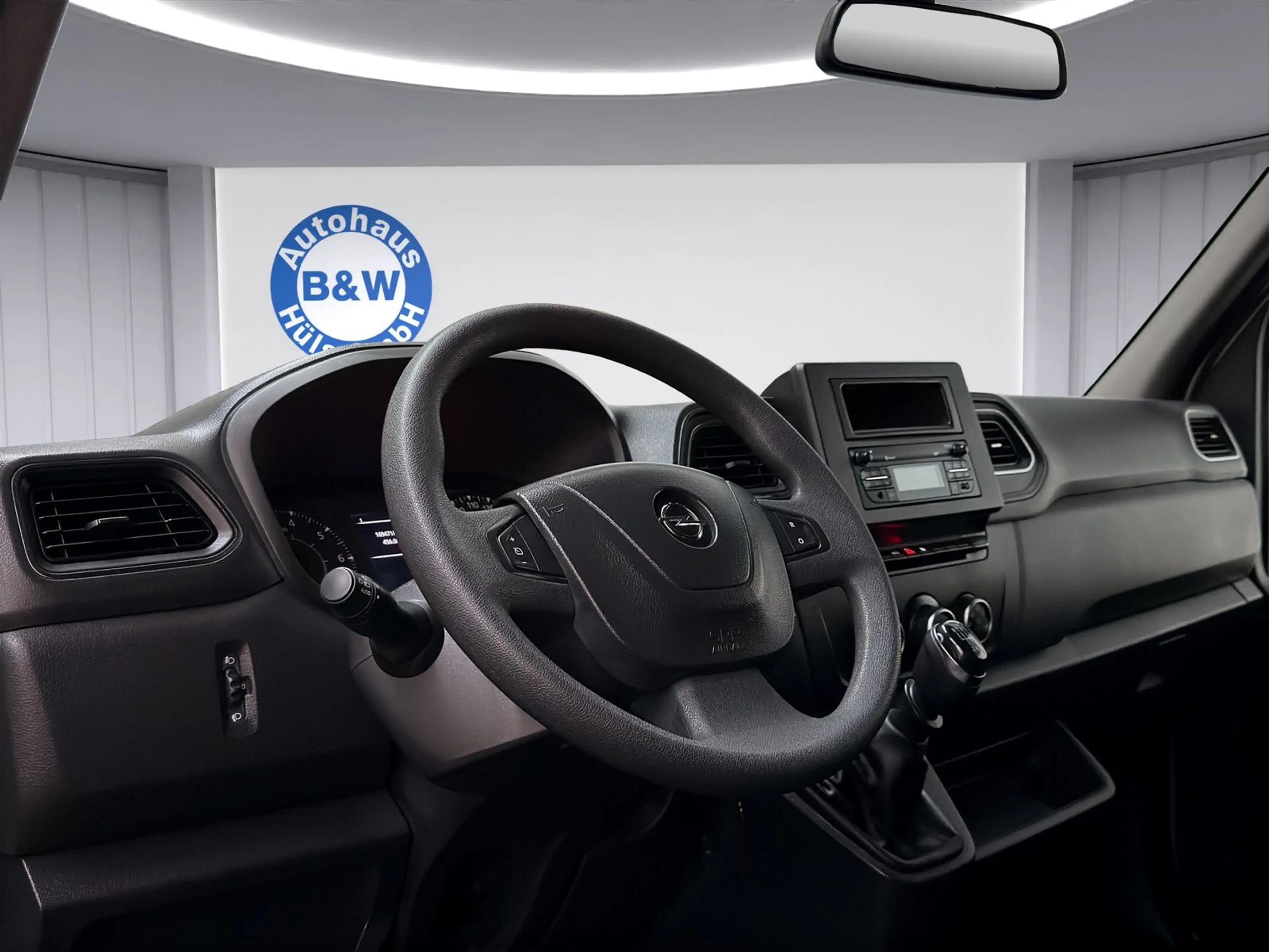 Opel Movano HKa L2H2*1.Hand*REGALE*TEMPOMAZ*SHZ* — photo 9