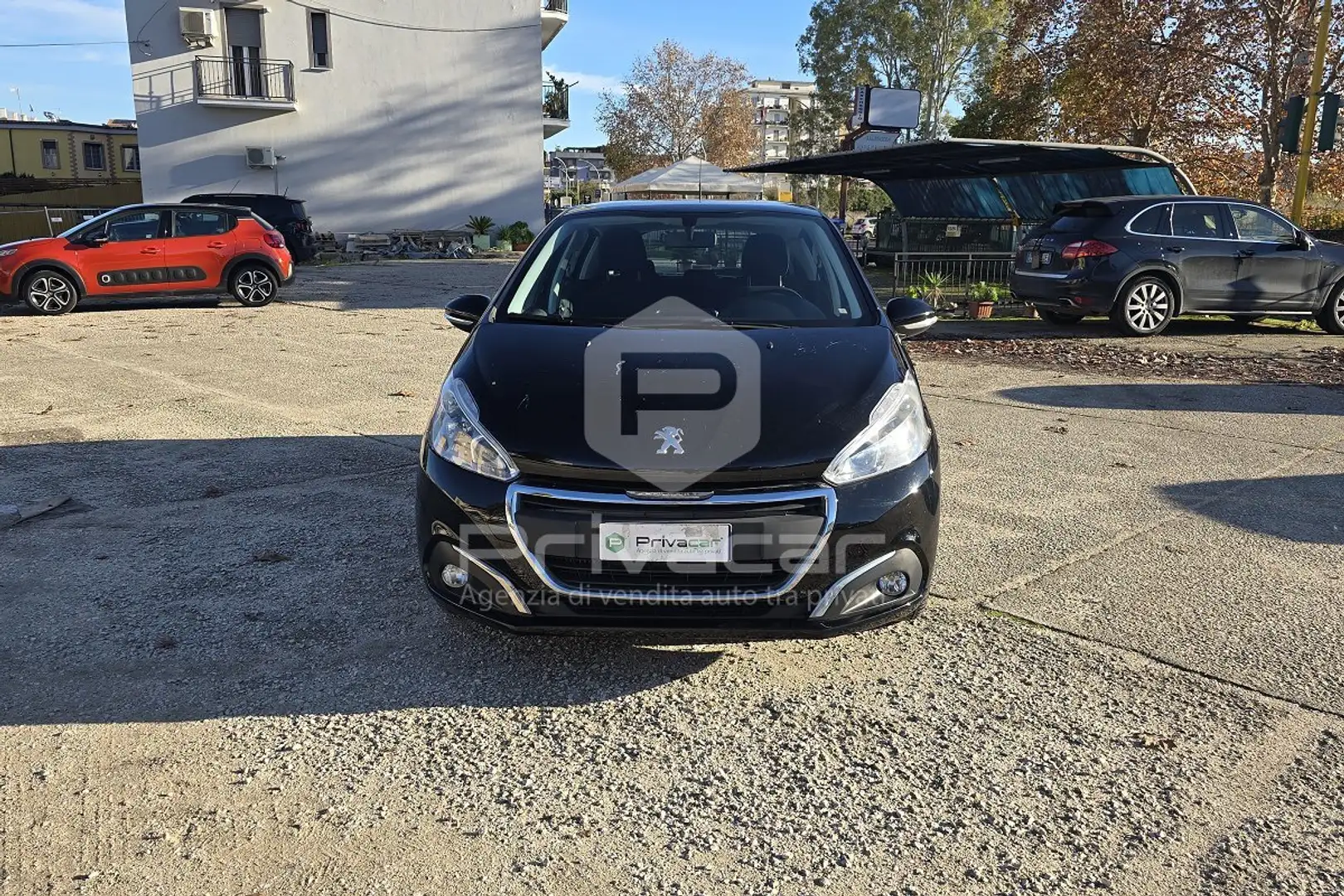 Peugeot 208 BlueHDi 75 5 porte Allure Nero - 2