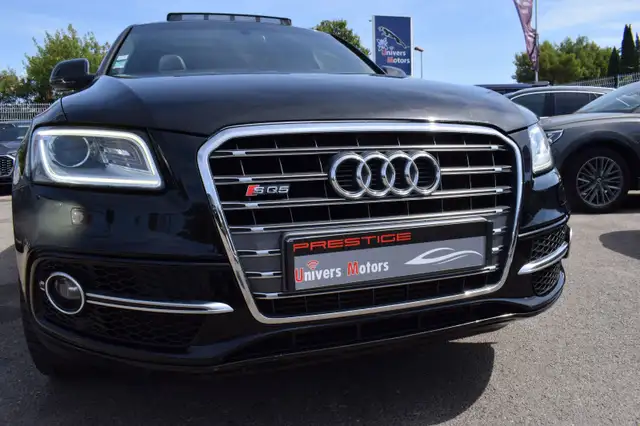 Audi SQ5 view 9