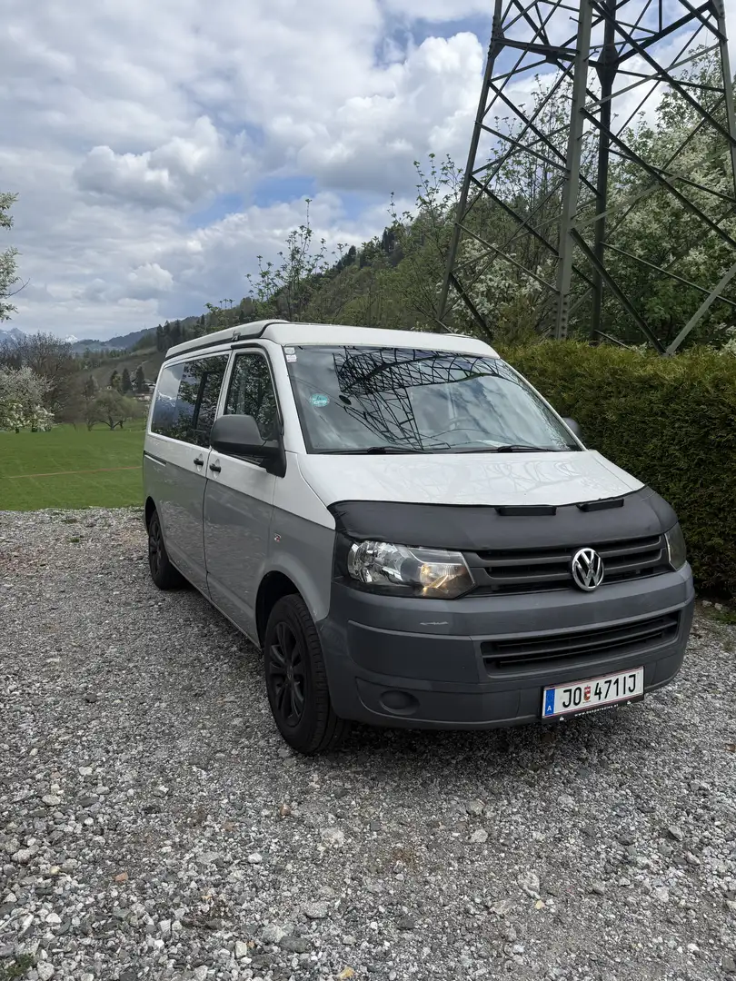Volkswagen T5 California - 1