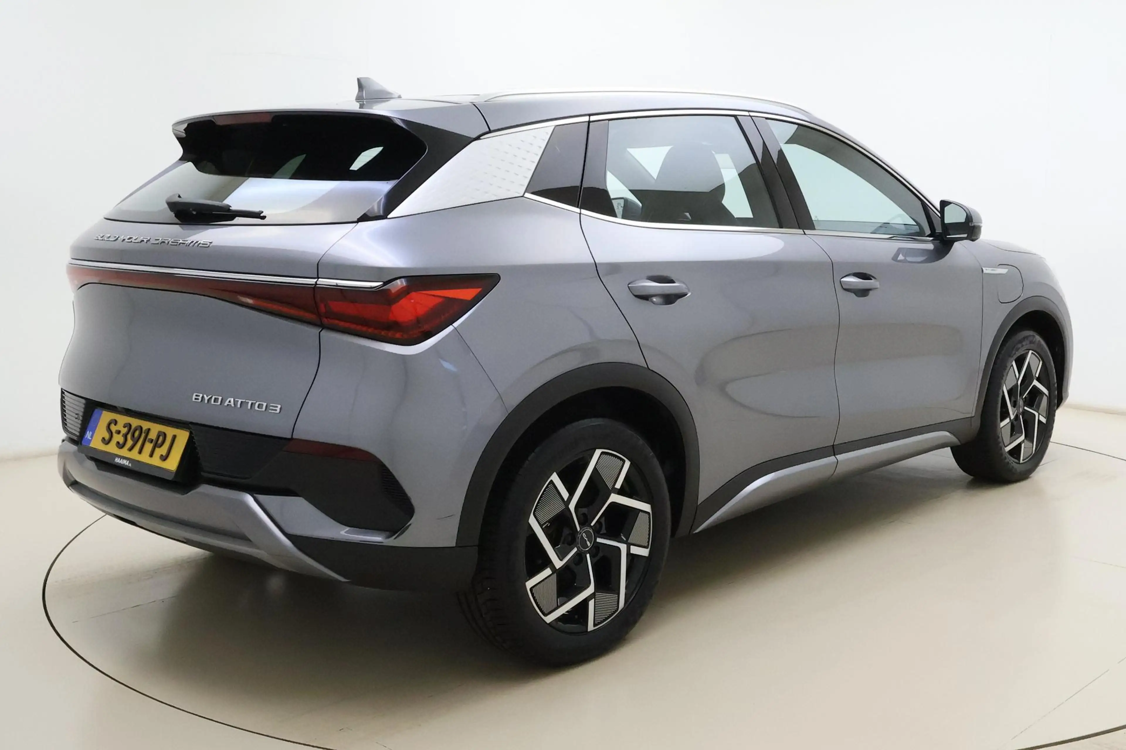 BYD Atto 3 Comfort 60 kWh SOH: 91% | Panoramisch schuif/kante — photo 2