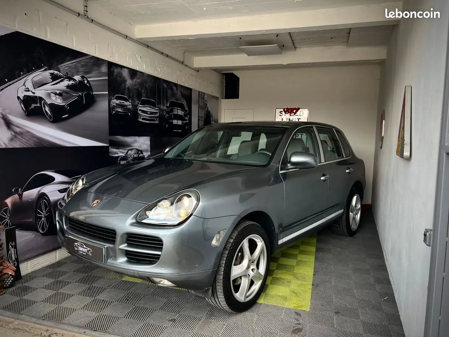 Porsche Cayenne 3.2 v6 250 tiptronic s Gris - 1