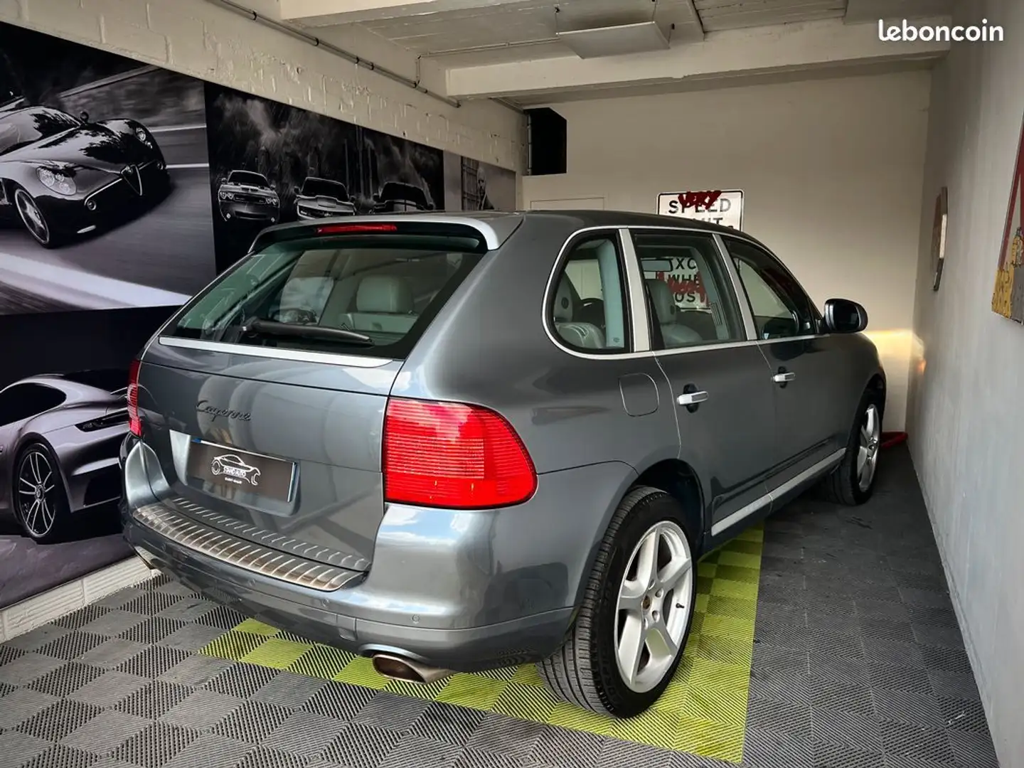 Porsche Cayenne 3.2 v6 250 tiptronic s Gris - 2