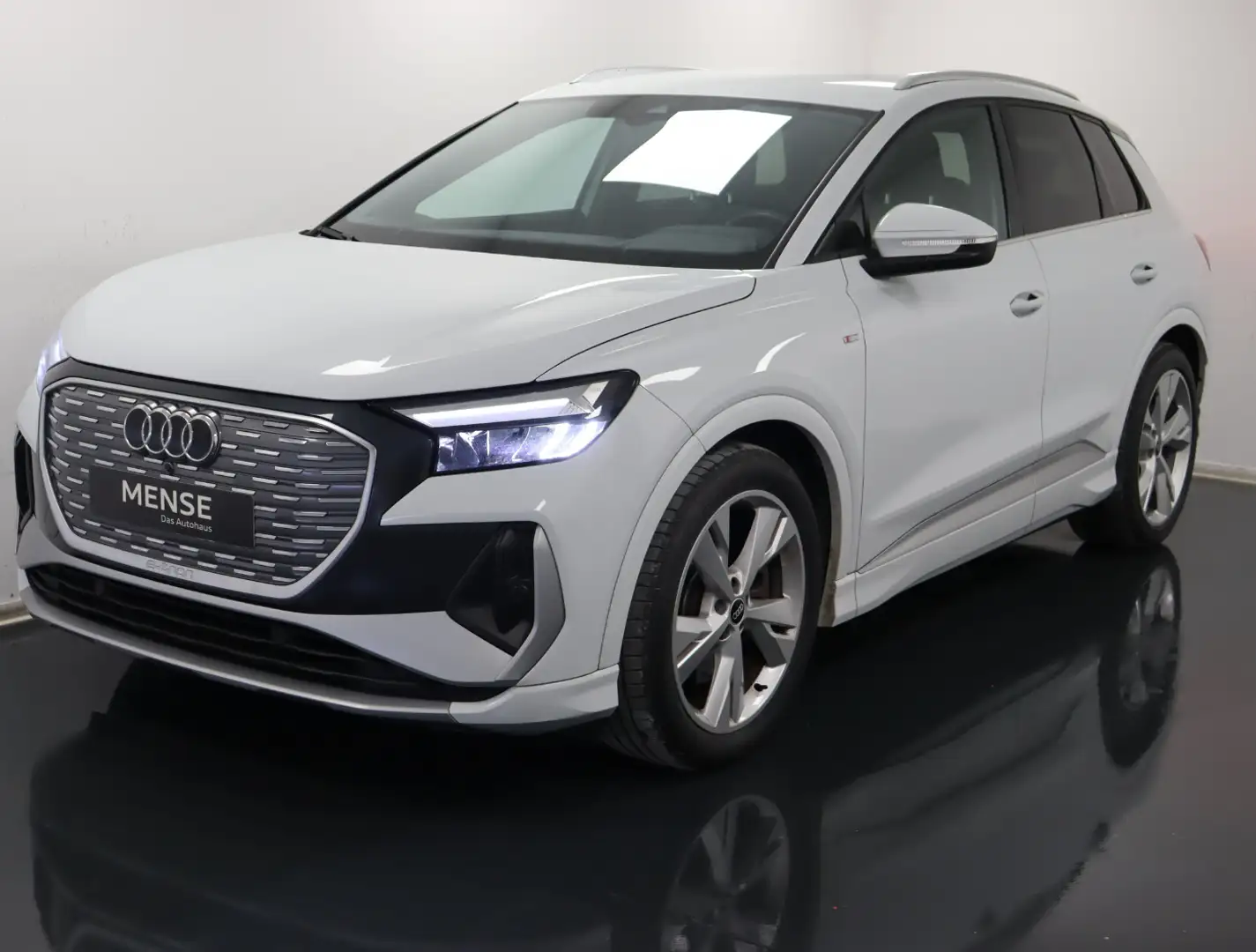 Audi Q4 e-tron 40 S line |STH|SpurH|LM|Sport|KlimaA Weiß - 2