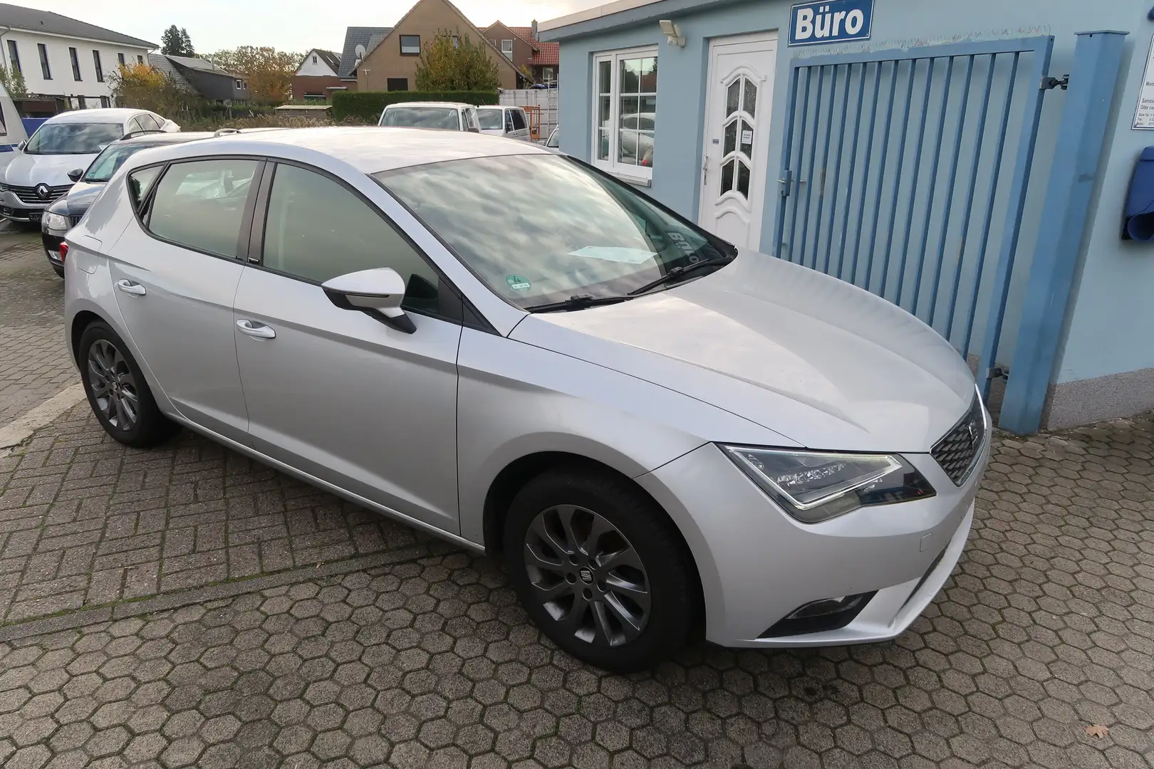 SEAT Leon 1.6 TDi I-Tech Argent - 2