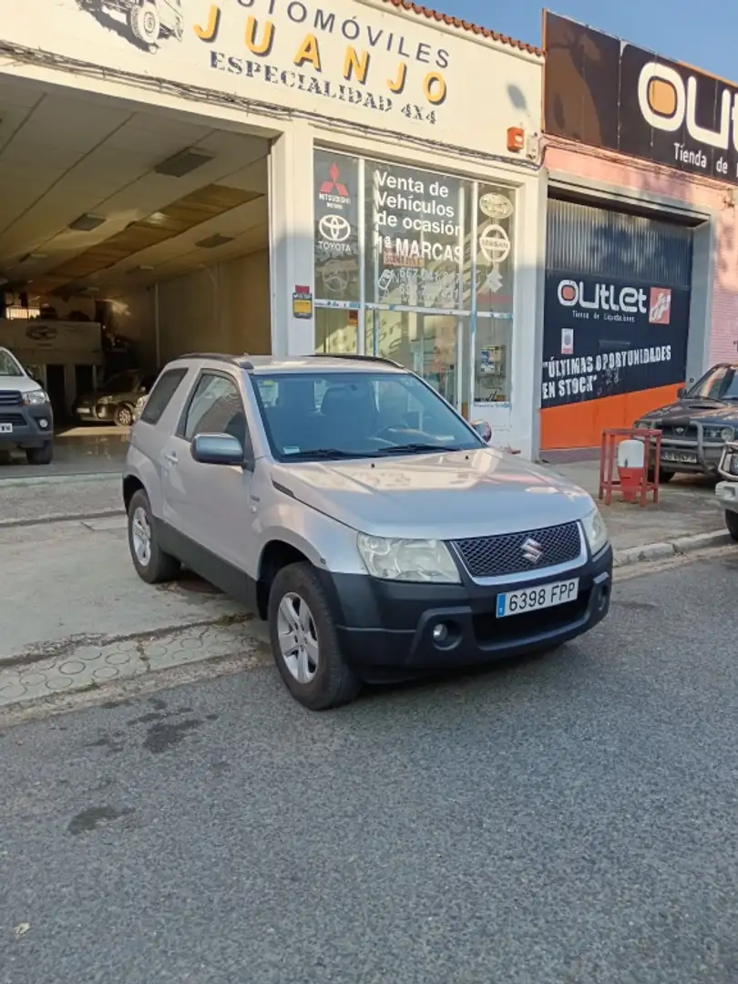 Suzuki Grand Vitara 1.9DDiS JX Grau - 1