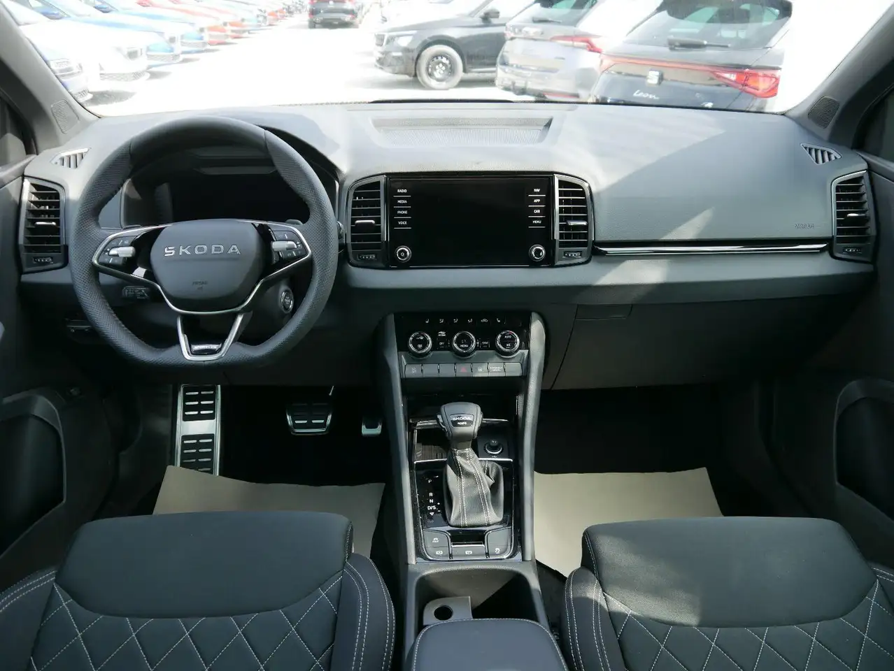 Skoda Karoq 2026 — фото 10