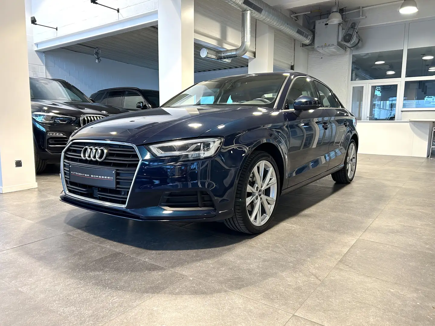 Audi A3 1.6 TDi plava - 1