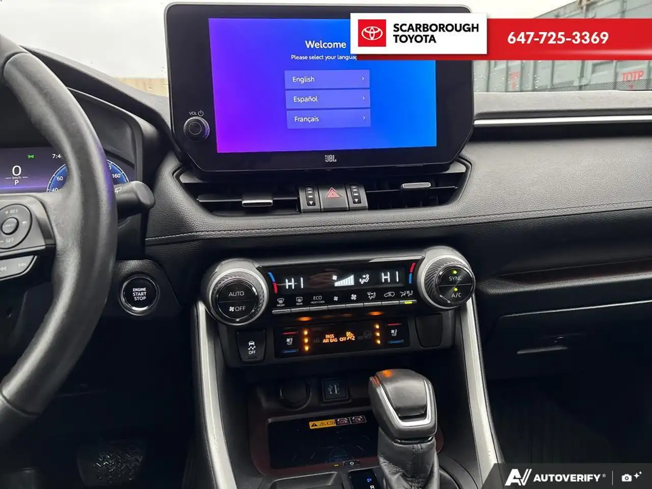 Toyota RAV 4 снимка Toyota RAV 4