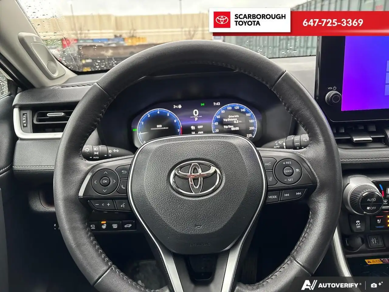 Toyota RAV 4 снимка Toyota RAV 4