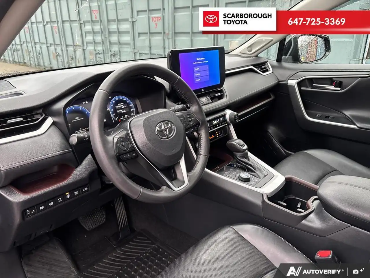 Toyota RAV 4 снимка Toyota RAV 4