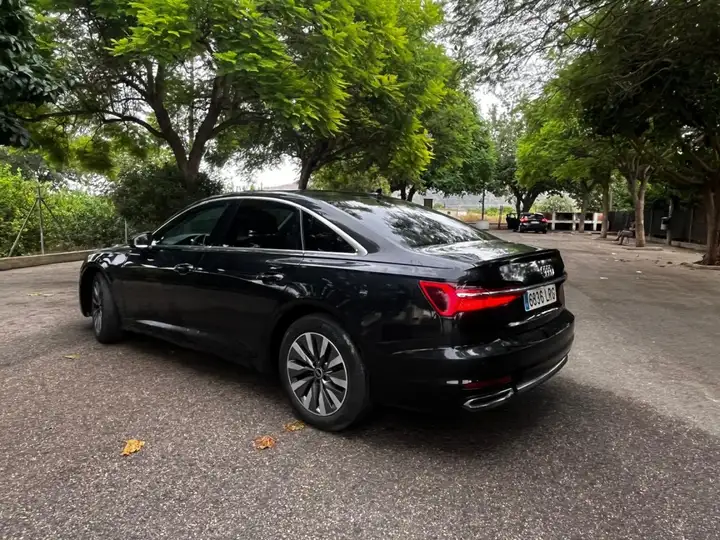 Audi A6 2021, foto 8