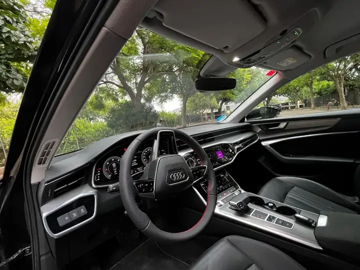 Audi A6 2021, foto 5