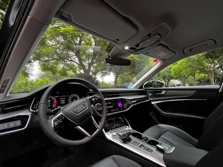 Audi A6 2021, foto 6