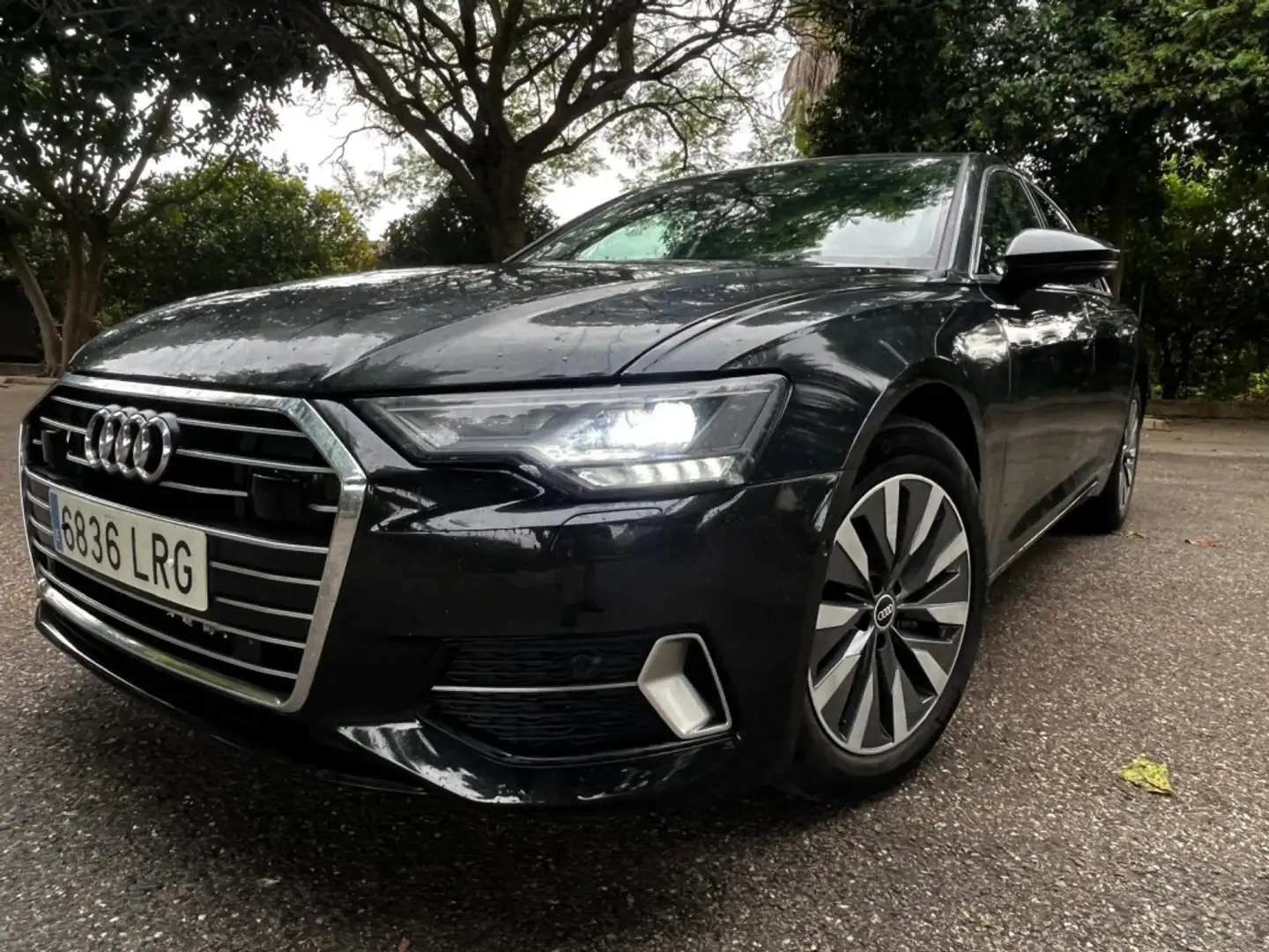 Audi A6 40 TDI S tronic Black line Negro - 1