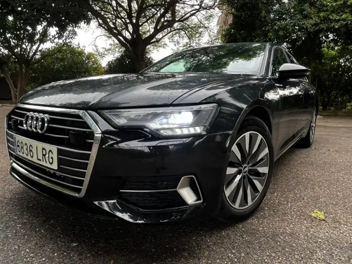 Audi A6 2021, foto 1