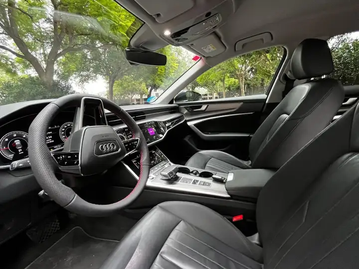 Audi A6 2021, foto 17