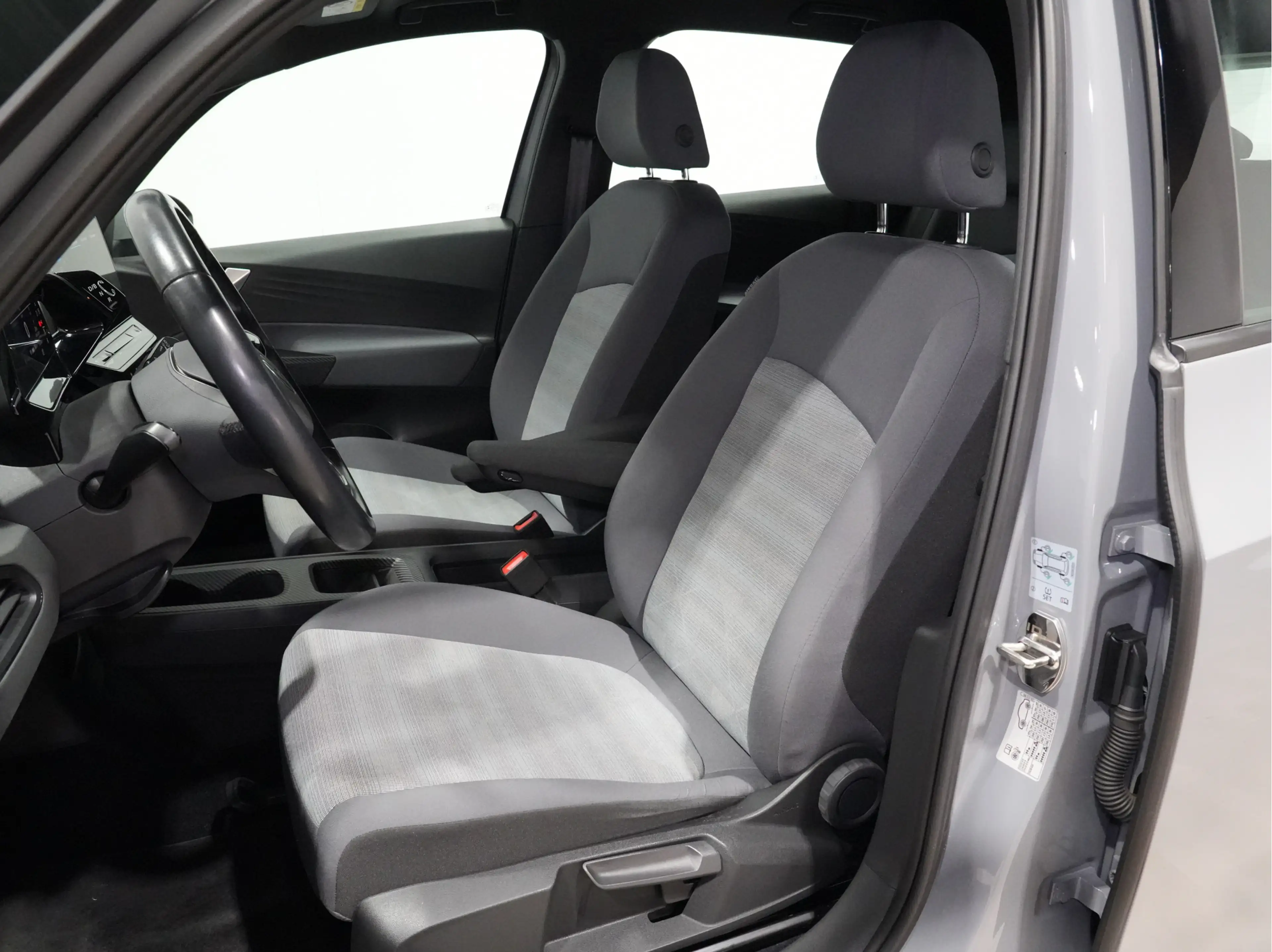 Volkswagen ID.3 First 58 kWh Navigatie 18'' Lichtmetalen velgen Na — photo 7