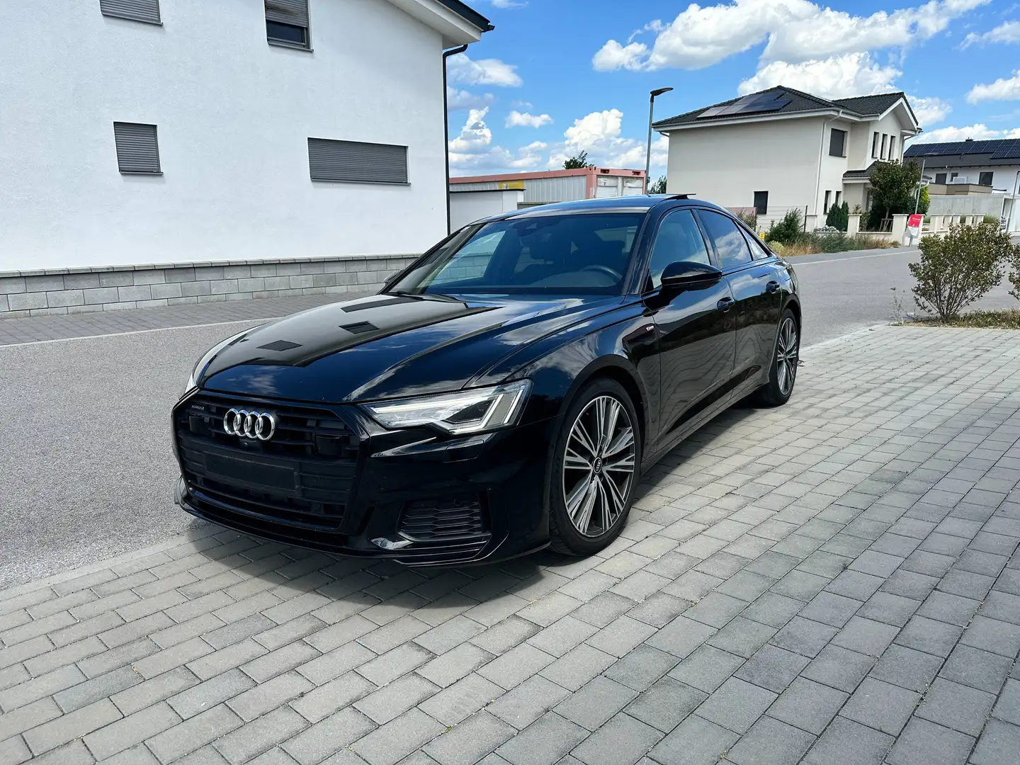 Audi A6 A6 55 TFSI e PHEV quattro S-tronic sport sport Schwarz - 1