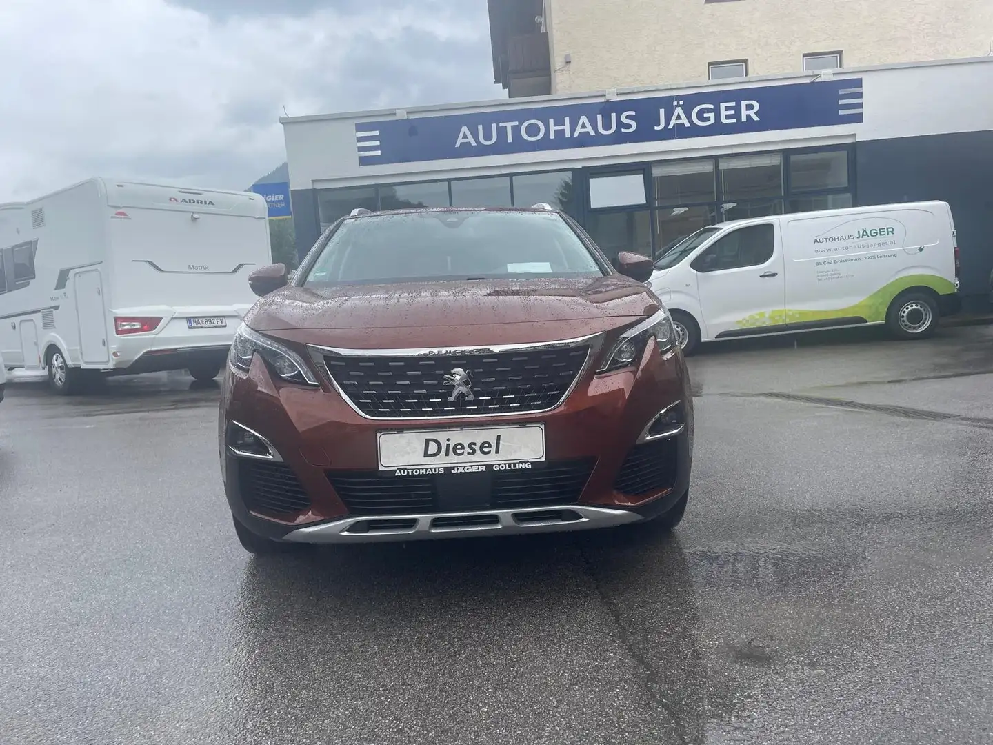 Peugeot 3008 1,6 BlueHDi 120 S Brun - 1