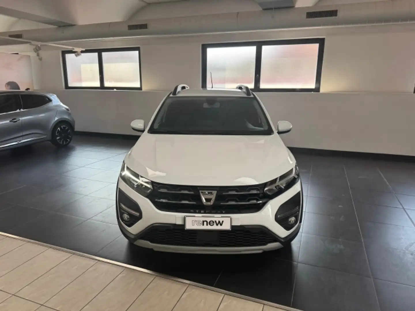 Dacia Sandero Sandero Stepway 1.0 tce Comfort 90cv Bianco - 2