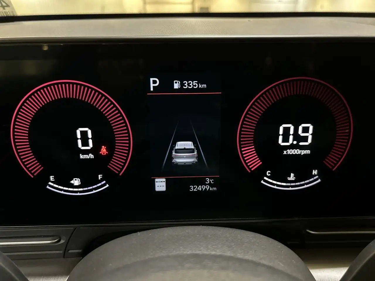Hyundai KONA снимка Hyundai KONA