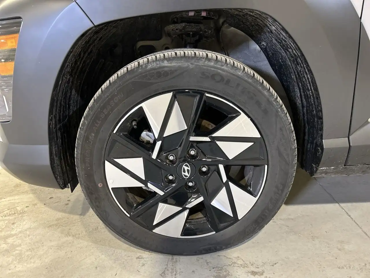 Hyundai KONA снимка Hyundai KONA