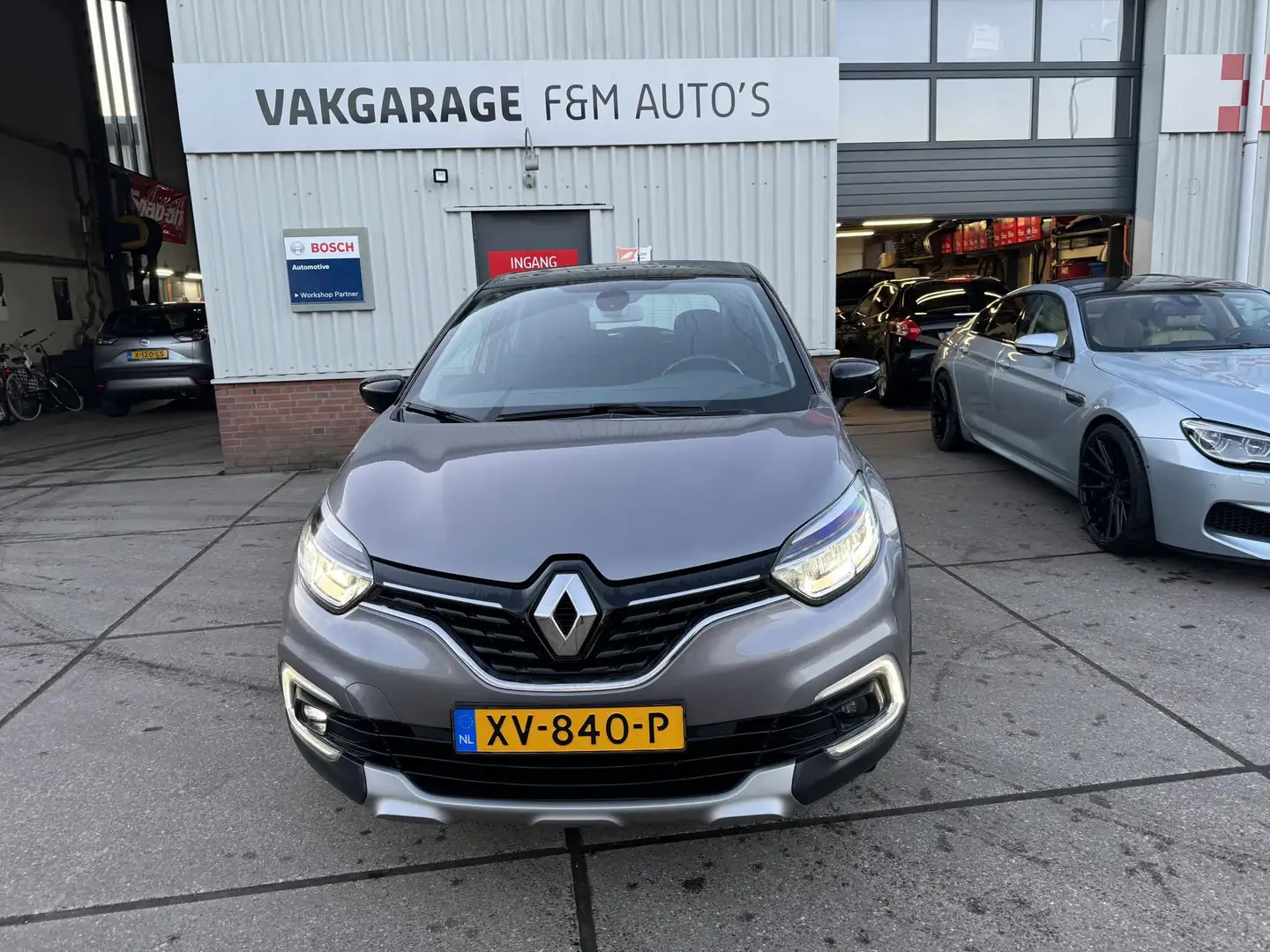 Renault Captur 1.5 dCi Intens Grijs - 2