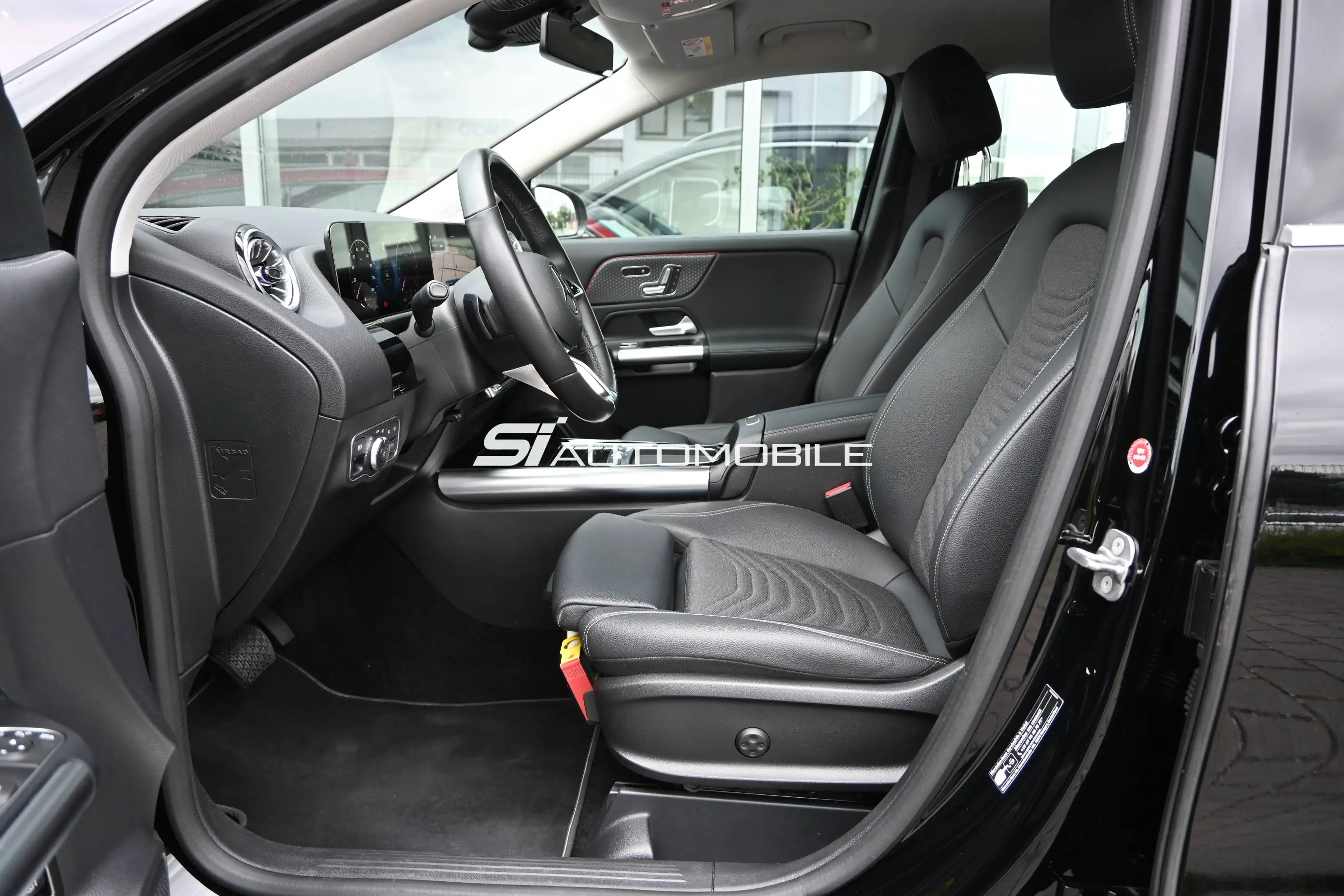 Mercedes-Benz GLA 220 d 4Mat. Edition Progressive Line *ACC*AHK*MEMORY*360°KAM* — photo 10