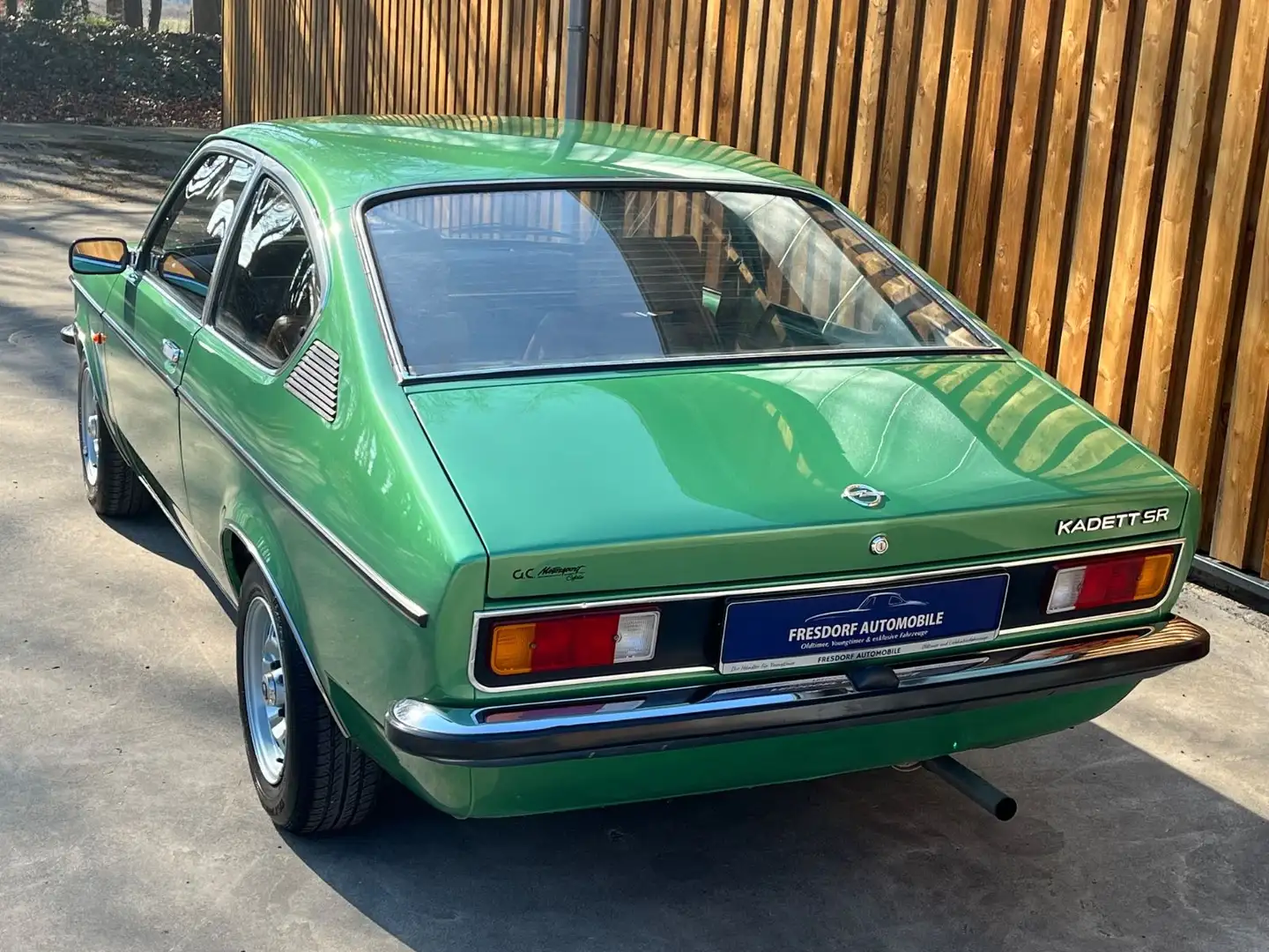 Opel Kadett C 1.2SR Coupe, nur 86.000 Km Verde - 2