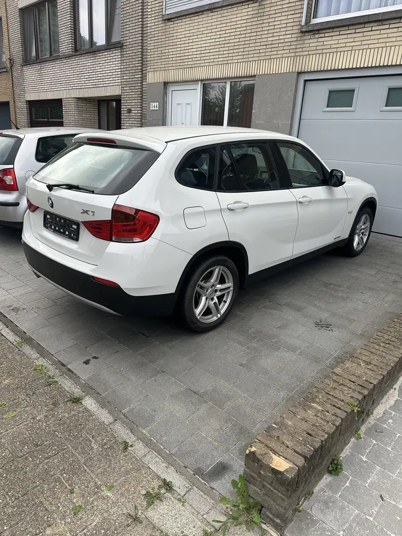 BMW X1 sDrive18i - 1