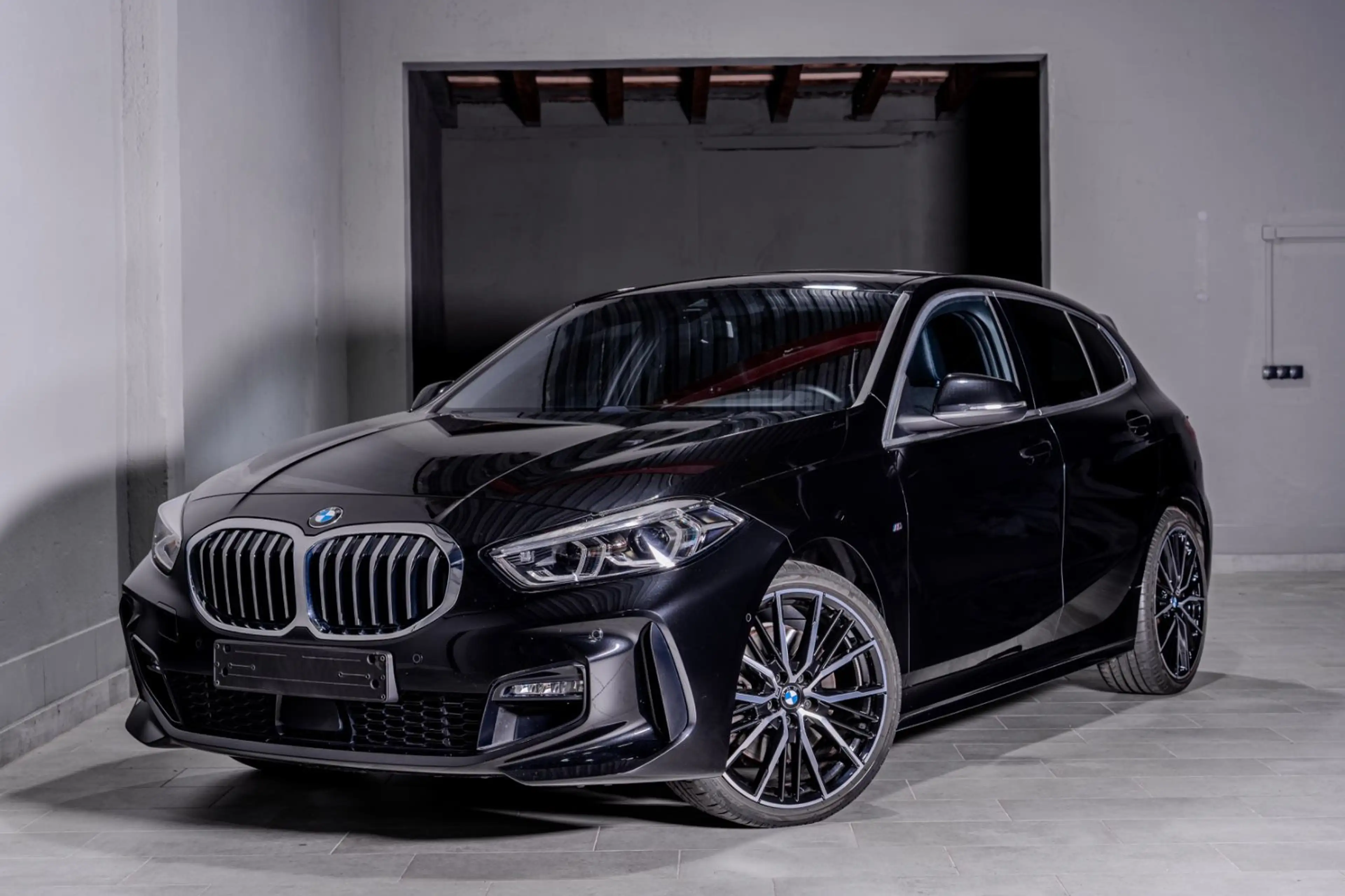 BMW 120 d xDrive M Sport Pano/Kamera/AHK/HiFi/ — photo 5