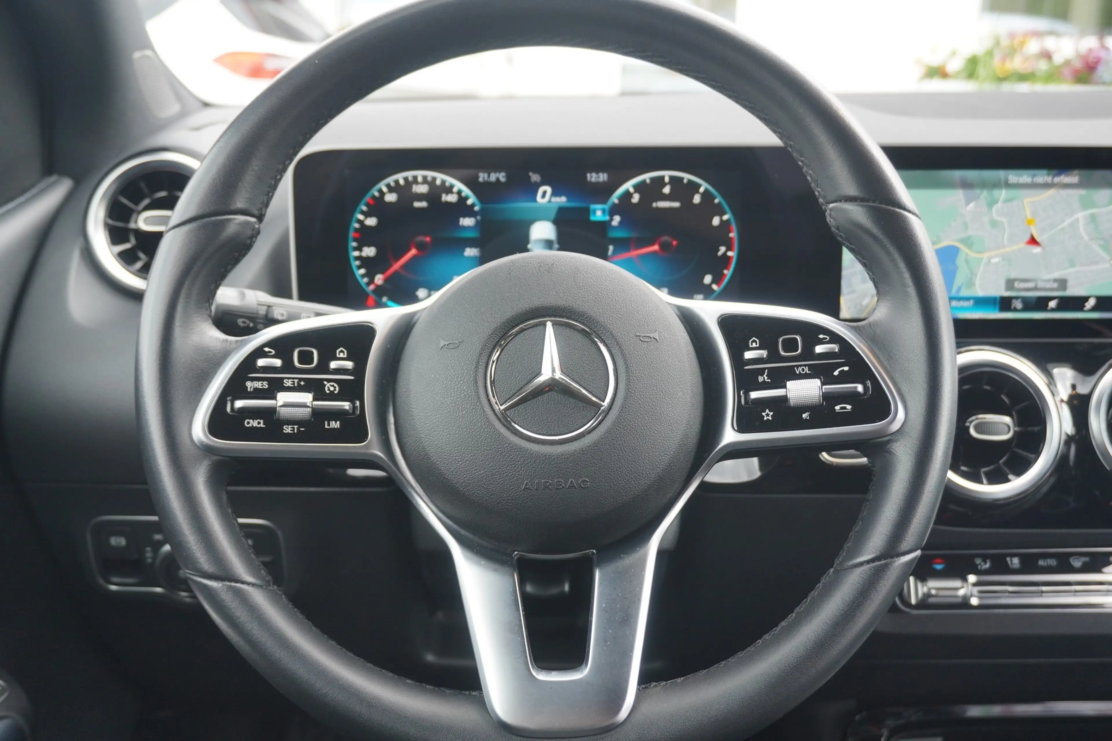 Mercedes-Benz B 200 B200 Progressive LED Navi Sitzheizung — photo 14