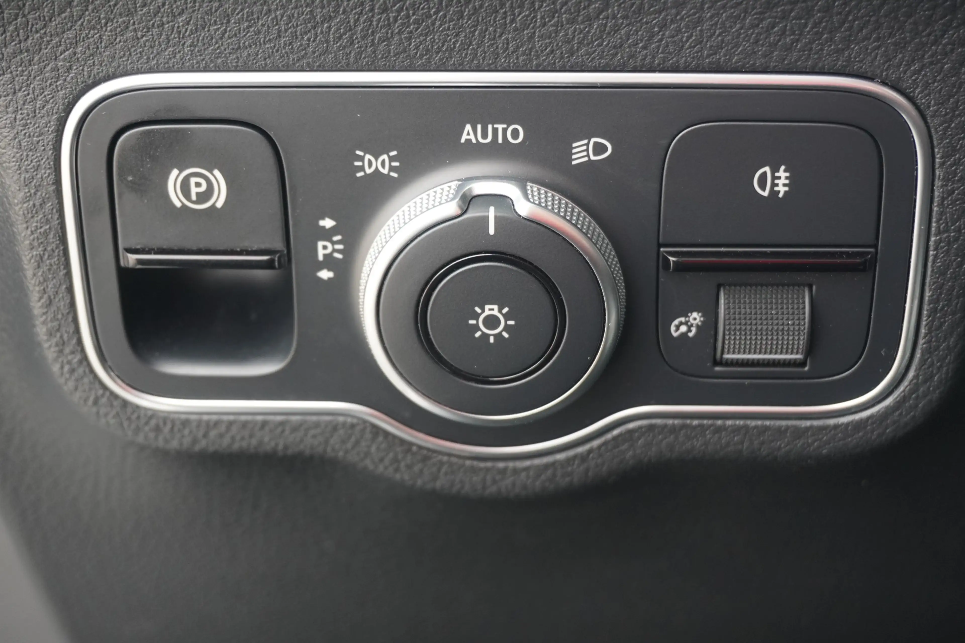 Mercedes-Benz B 200 B200 Progressive LED Navi Sitzheizung — photo 25