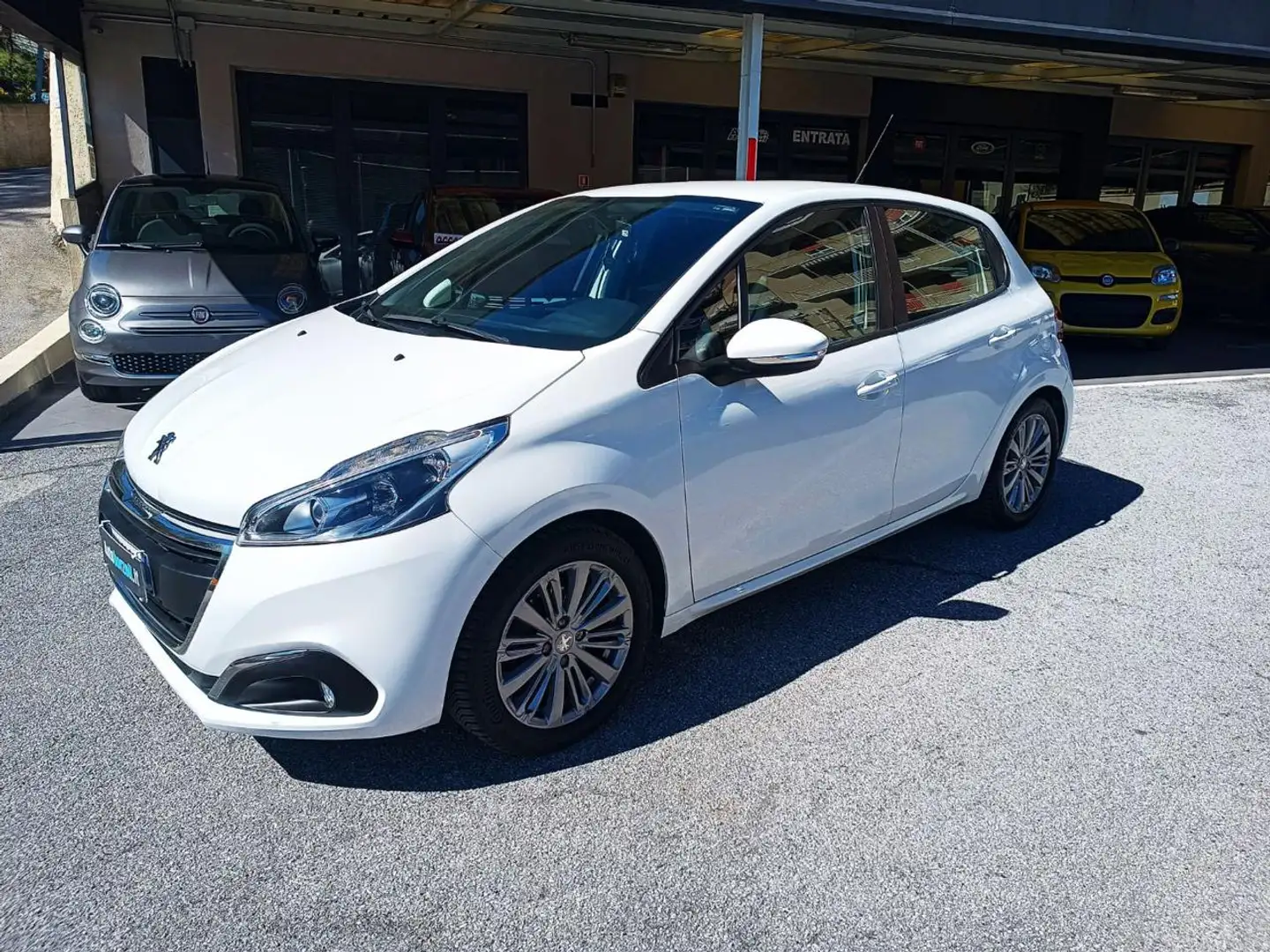Peugeot 208 1.2 PureTech 82 Active - UNICOPRORIETARIO Bianco - 1