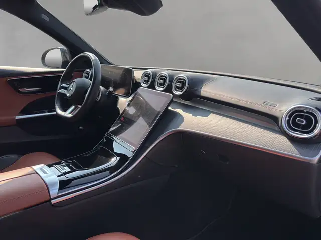 Mercedes-Benz 300 view 13