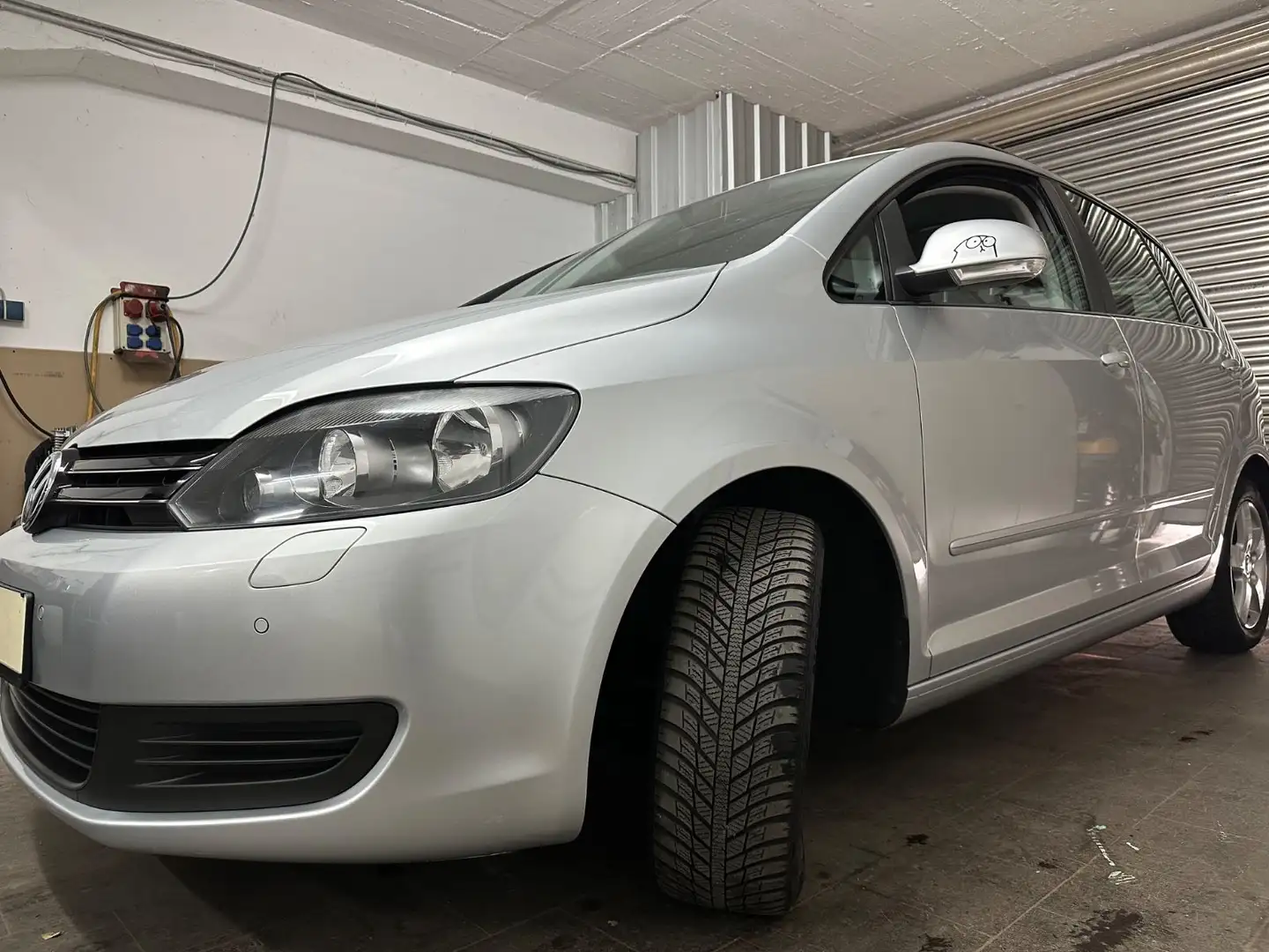 Volkswagen Golf Plus VI Comfortline Plateado - 2