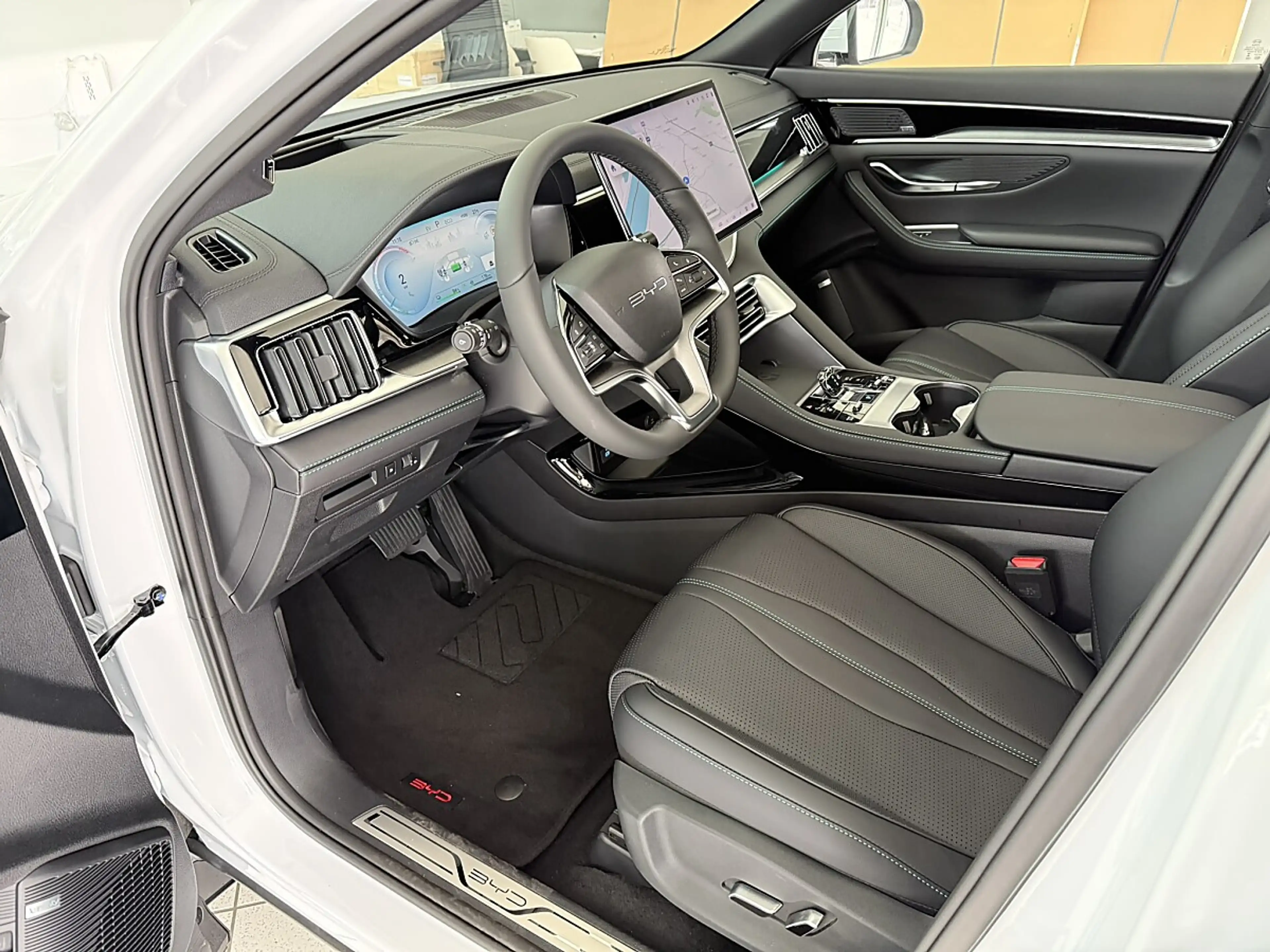 BYD Seal U DM-i PHEV 18,3kWh AWD Design Österreich Paket — photo 6