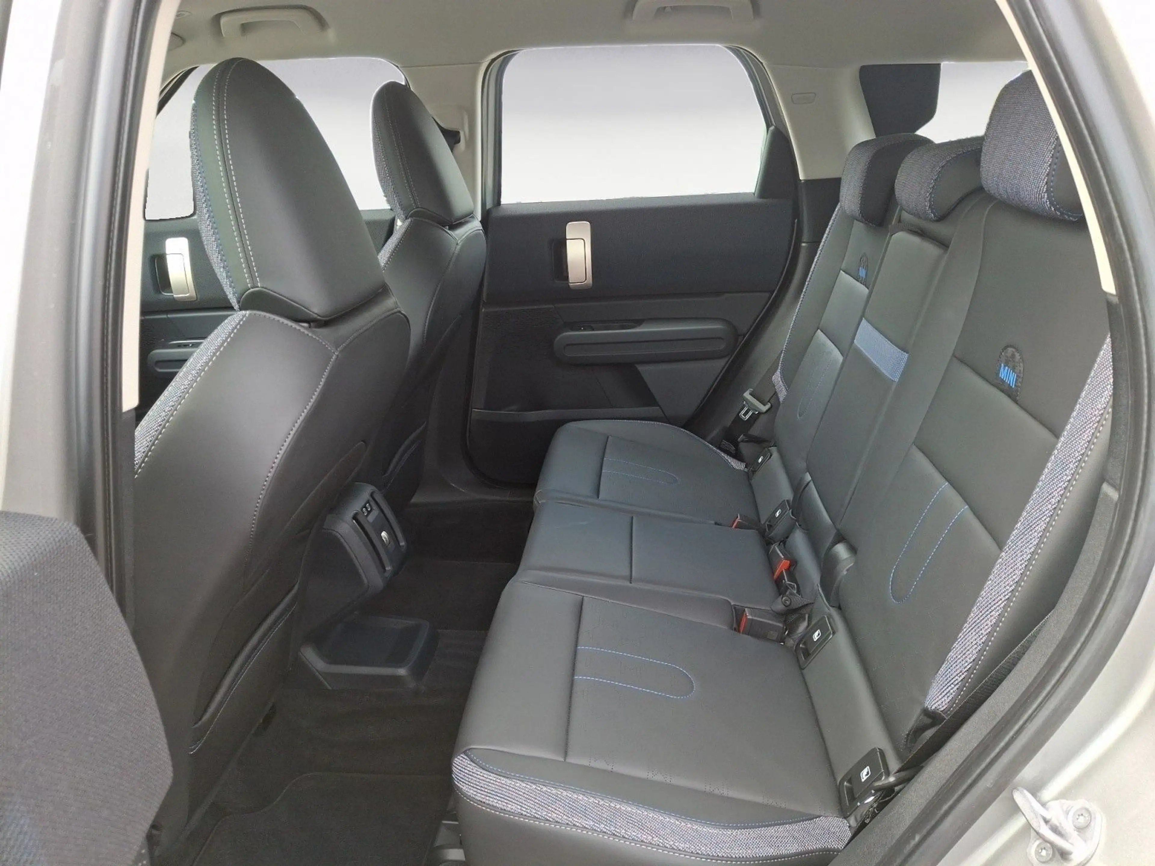 MINI Cooper Countryman Cooper Classic Trim Steptronic Alarma — photo 14