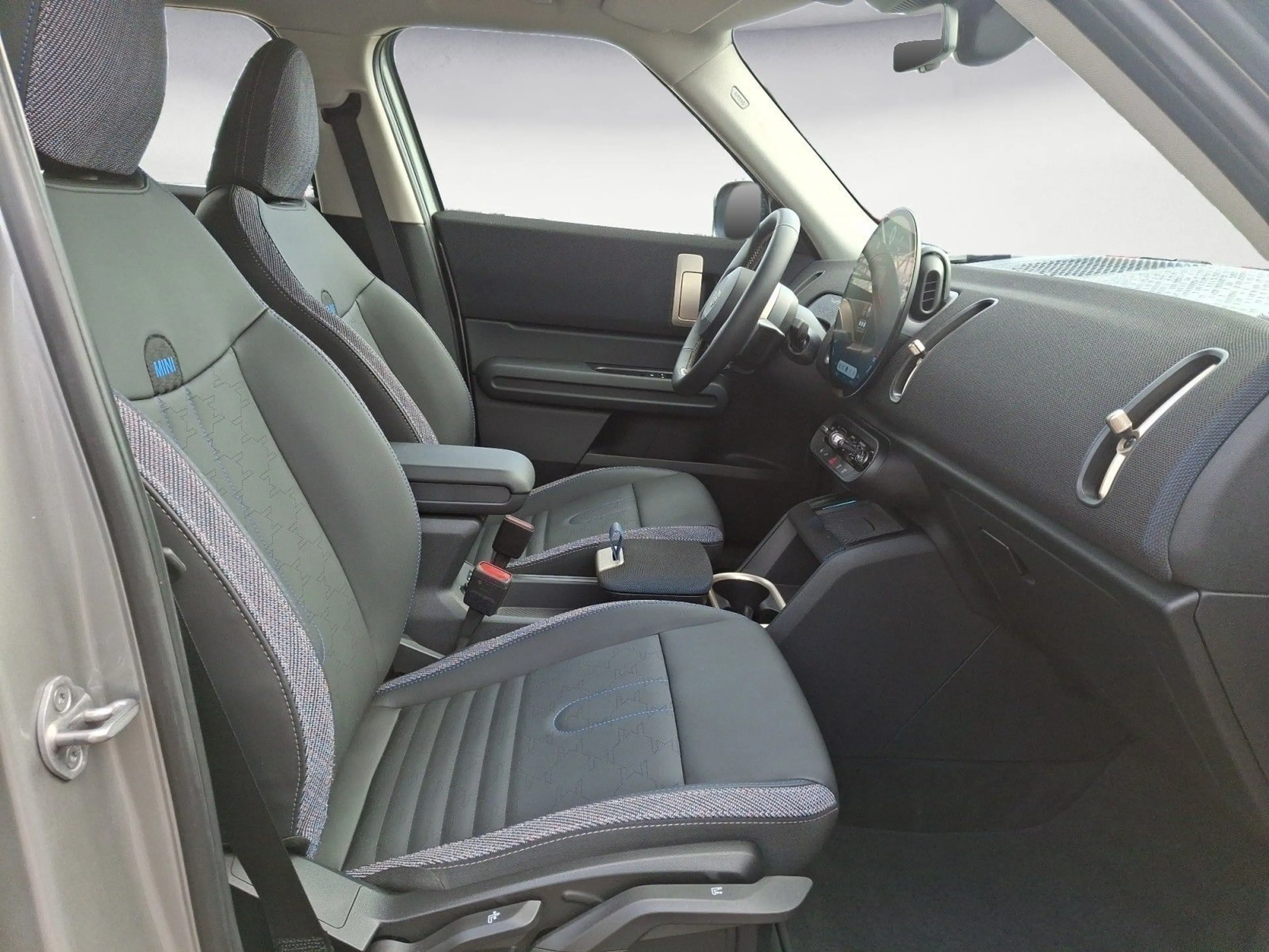MINI Cooper Countryman Cooper Classic Trim Steptronic Alarma — photo 13