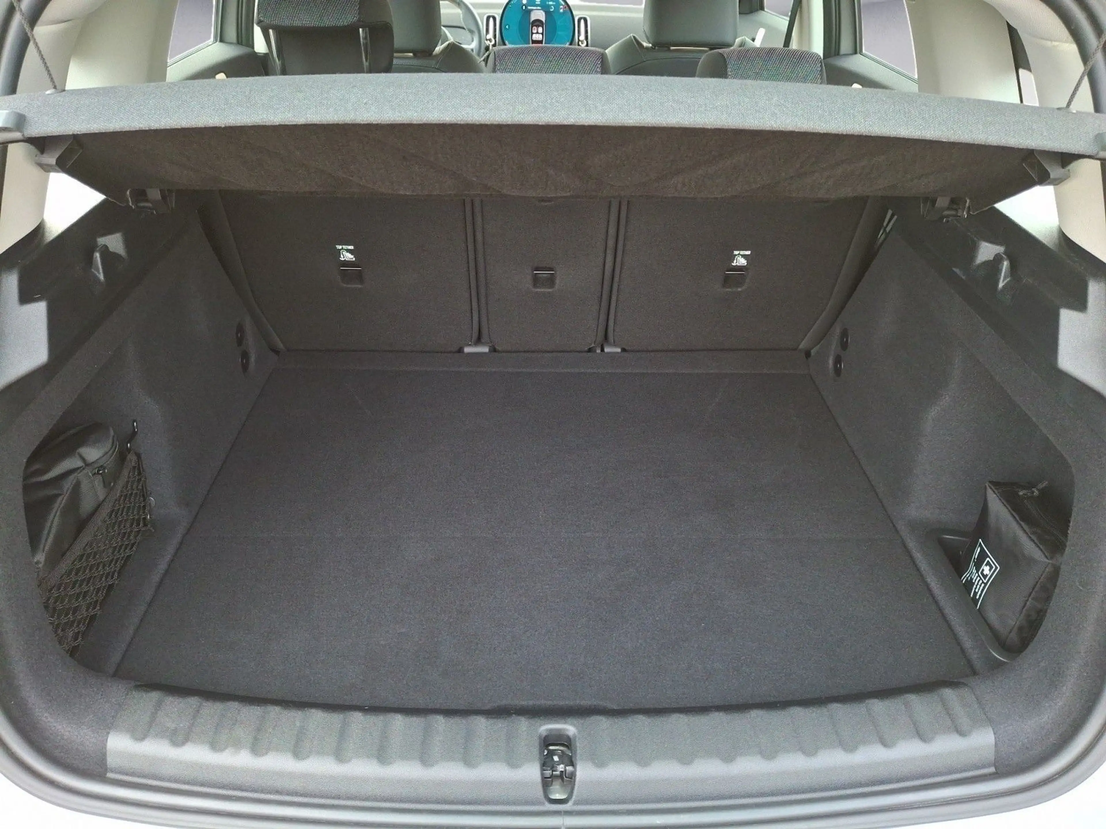 MINI Cooper Countryman Cooper Classic Trim Steptronic Alarma — photo 15