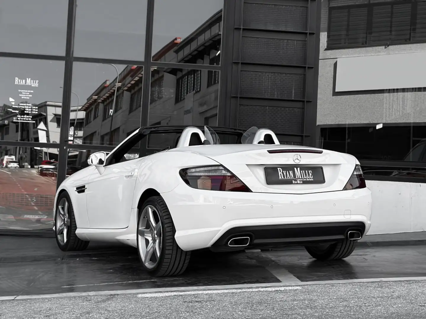 Mercedes-Benz SLK 300 Aut. Blanco - 2